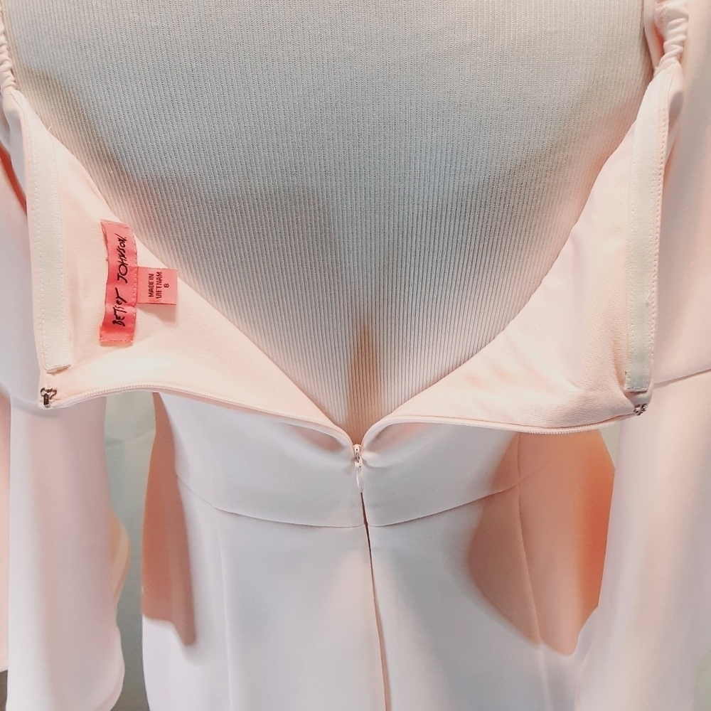 Betsey Johnson Bodycon Flared Long Sleeved Dress 8 - Picture 6 of 8